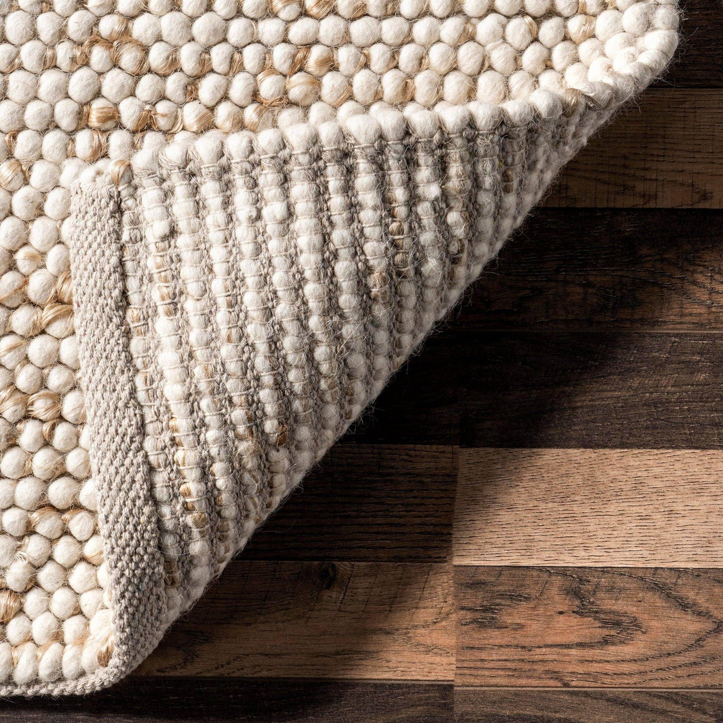 Deeanna Casual Textured Wool Area Rug - Songbird Gifts