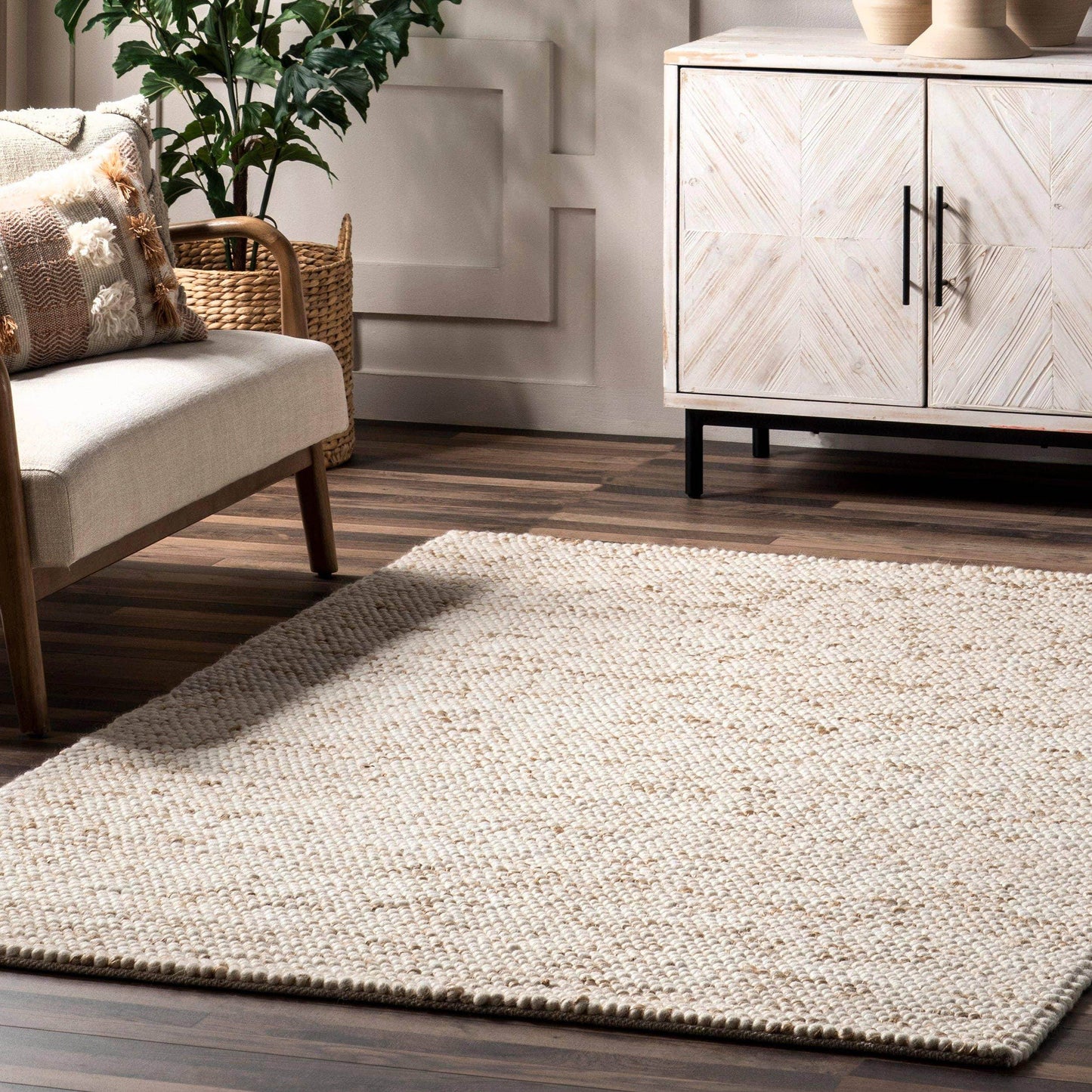 Deeanna Casual Textured Wool Area Rug - Songbird Gifts