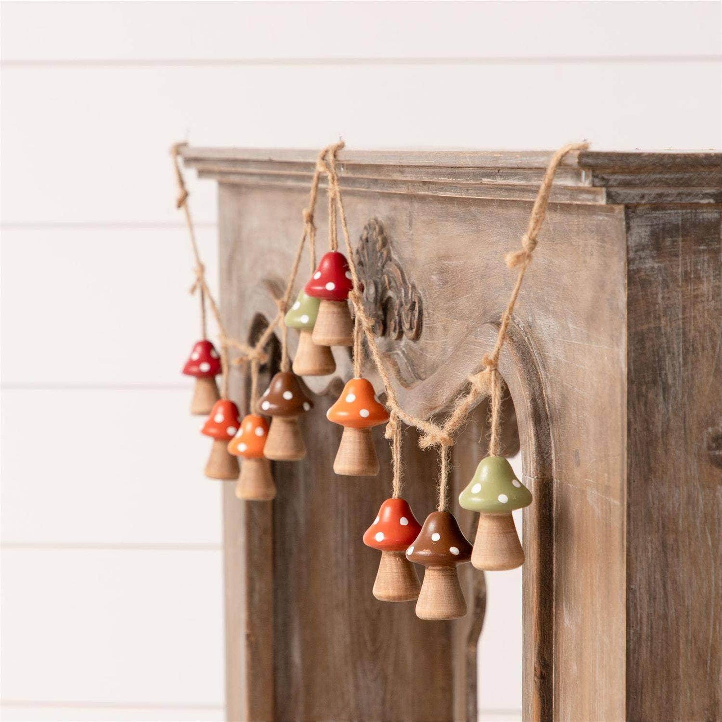 Wood Mushroom Garland (PC) - Songbird Gifts