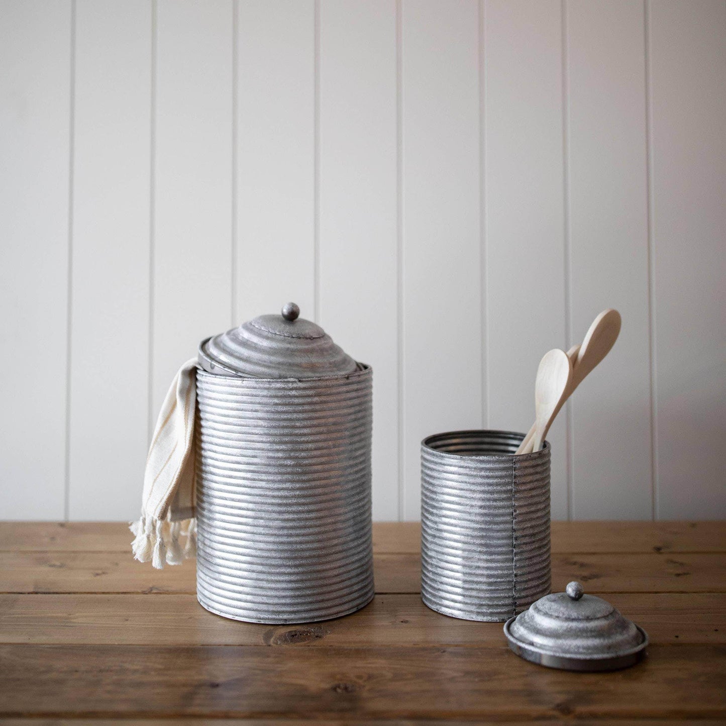 SALE - S/2 Dixie Canisters - Songbird Gifts