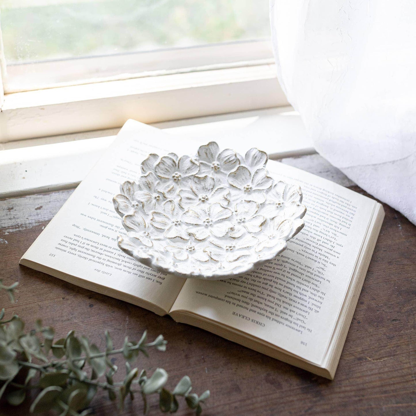 Mae Floral Trinket Dish White - Songbird Gifts
